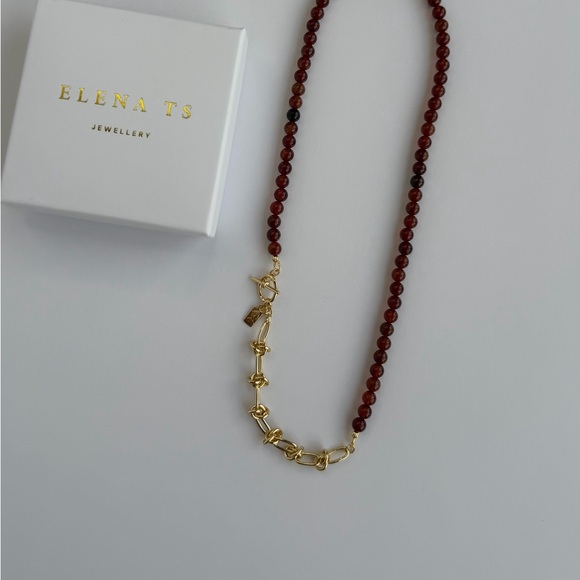 724 Garnet Stone Beaded Gold Necklace - Picture 3 of 6